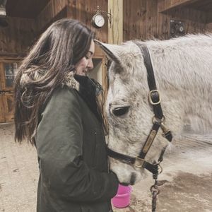 Meet your Posher, Hannah